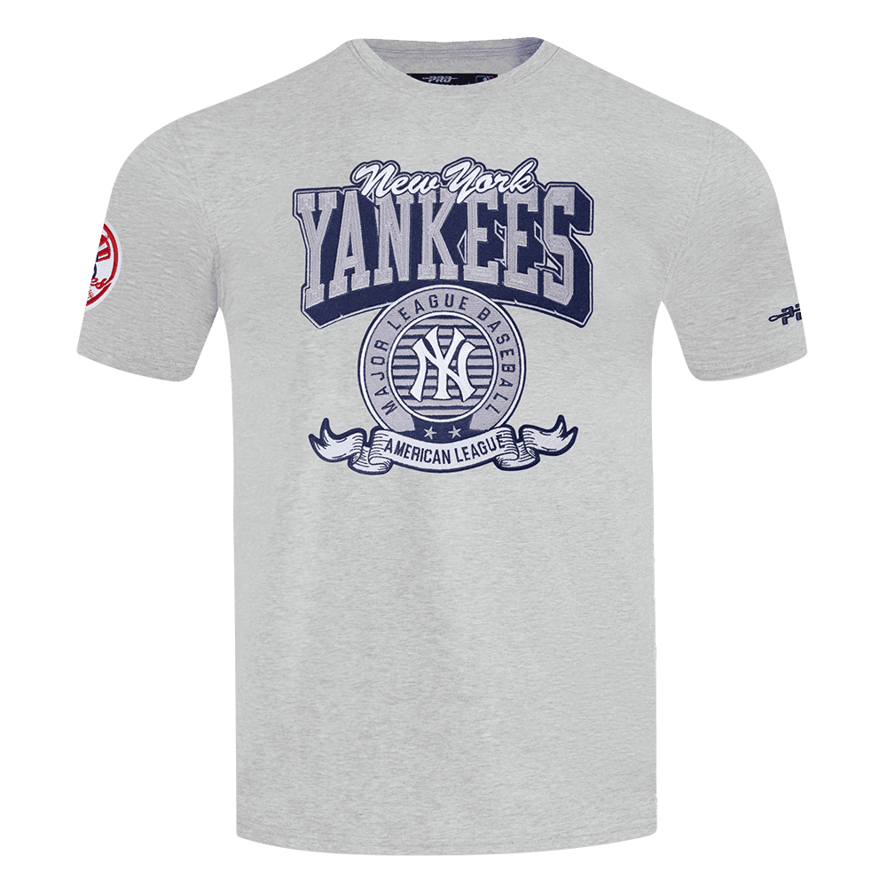 Men’s New York Yankees Heather Grey Team Badge Tee by Pro Standard®