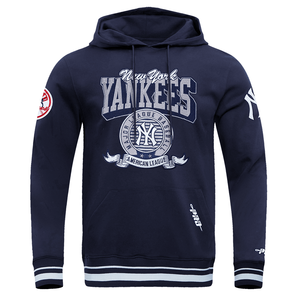 Men’s New York Yankees Midnight Navy Team Badge Pullover Hoodie by Pro Standard®
