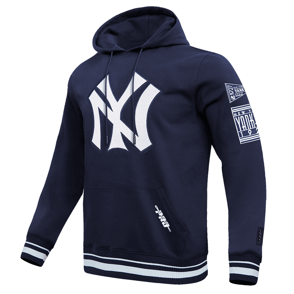 Men’s New York Yankees Midnight Navy Retro Classics Pullover Hoodie by Pro Standard®